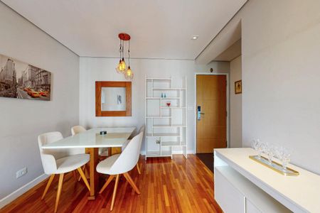 Apartamento à venda com 2 quartos, 55m² em Vila Olímpia, São Paulo