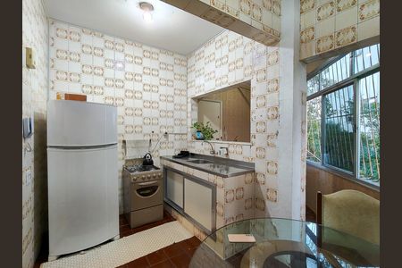 Apartamento à venda com 70m², 2 quartos e sem vaga Apartamento à venda com 70m², 2 quartos e sem vagaCozinha