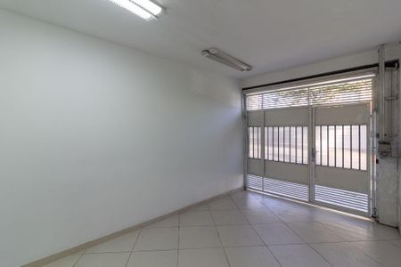 Casa para alugar com 160m², 3 quartos e 1 vaga Casa para alugar com 160m², 3 quartos e 1 vagaGaragem