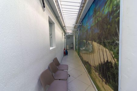 Casa para alugar com 160m², 3 quartos e 1 vaga Casa para alugar com 160m², 3 quartos e 1 vagaCorredor