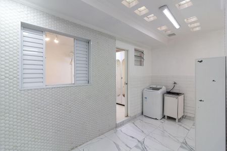 Casa para alugar com 160m², 3 quartos e 1 vaga Casa para alugar com 160m², 3 quartos e 1 vagaÁrea de Serviço