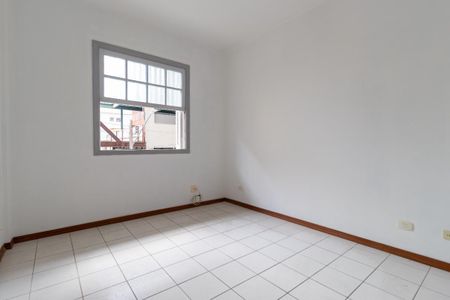 Apartamento à venda com 102m², 2 quartos e sem vaga