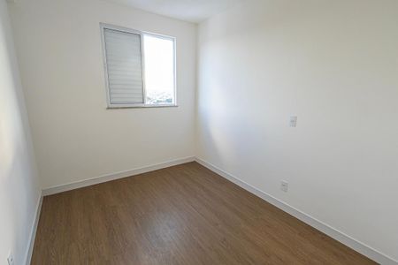 Apartamento para alugar com 74m², 3 quartos e 2 vagasquarto 3