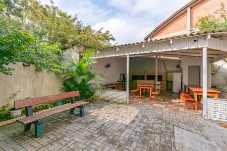 Apartamento à venda com 60m², 2 quartos e 1 vaga