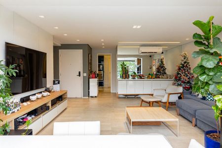 Apartamento à venda com 167m², 3 quartos e 3 vagas