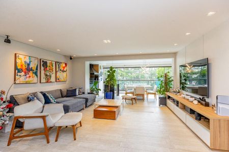 Apartamento à venda com 167m², 3 quartos e 3 vagas