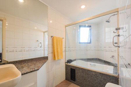 Apartamento à venda com 202m², 3 quartos e 3 vagas