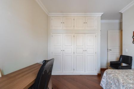 Apartamento à venda com 202m², 3 quartos e 3 vagas