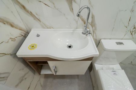 Banheiro de apartamento para alugar com 1 quarto, 38m² em Lauzane Paulista, São Paulo