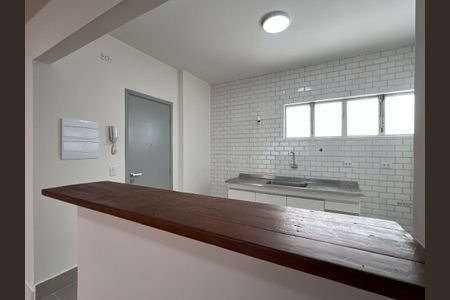 Apartamento à venda com 77m², 2 quartos e 1 vaga