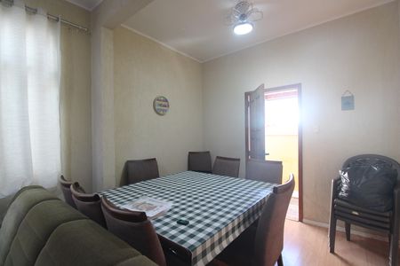 Casa de condomínio para alugar com 113m², 2 quartos e sem vagaSala