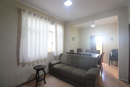 Sala de casa de condomínio para alugar com 2 quartos, 113m² em Pechincha, Rio de Janeiro