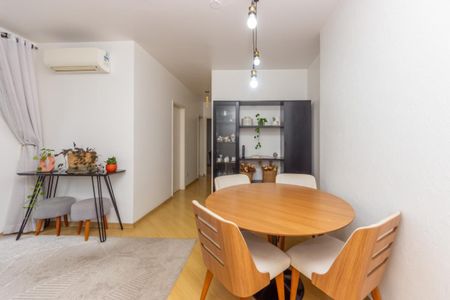 Apartamento à venda com 63m², 2 quartos e 1 vaga