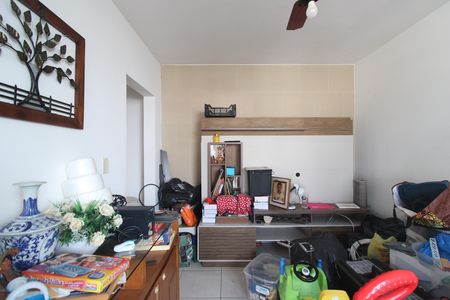 Sala de casa para alugar com 1 quarto, 115m² em Pechincha, Rio de Janeiro