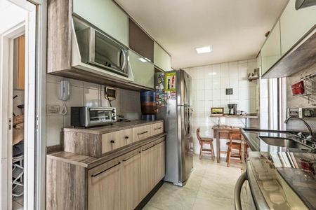Apartamento à venda com 113m², 3 quartos e 4 vagas