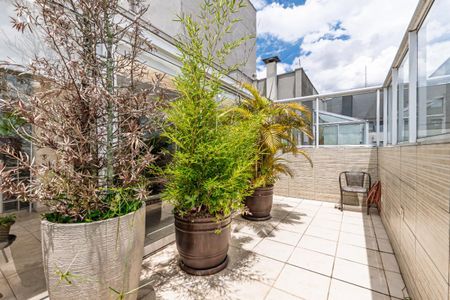 Apartamento à venda com 113m², 3 quartos e 4 vagas