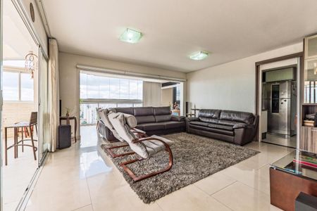 Apartamento à venda com 113m², 3 quartos e 4 vagas