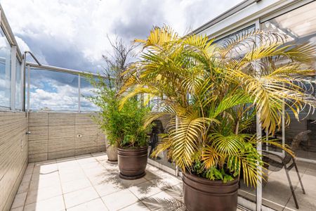 Apartamento à venda com 113m², 3 quartos e 4 vagas