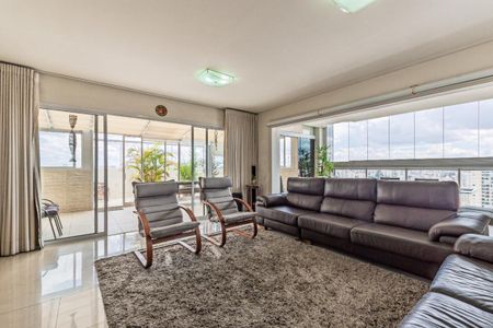 Apartamento à venda com 113m², 3 quartos e 4 vagas