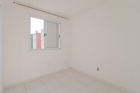 Quarto 2 de apartamento para alugar com 2 quartos, 50m² em Jardim Paranavai, Mauá