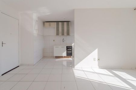 Sala/Sala de jantar de apartamento para alugar com 2 quartos, 50m² em Jardim Paranavai, Mauá