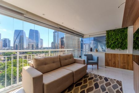 Apartamento à venda com 1 quarto, 57m² em Vila Nova Conceição, São Paulo
