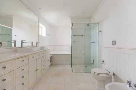 Apartamento à venda com 347m², 4 quartos e 6 vagas