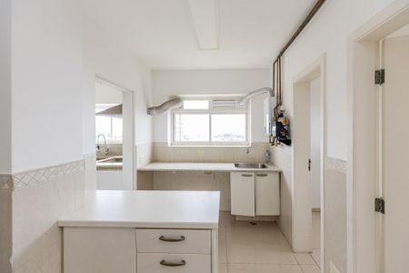 Apartamento à venda com 347m², 4 quartos e 6 vagas