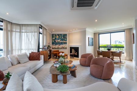 Apartamento à venda com 544m², 3 quartos e 4 vagas
