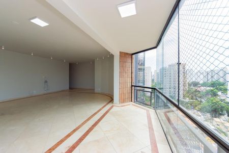 Apartamento à venda com 238m², 3 quartos e 2 vagas
