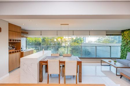 Apartamento à venda com 3 quartos, 257m² em Alto da Boa Vista, São Paulo