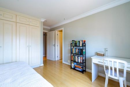 Apartamento à venda com 259m², 4 quartos e 4 vagas