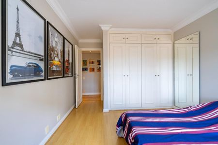 Apartamento à venda com 259m², 4 quartos e 4 vagas
