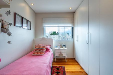Apartamento à venda com 132m², 3 quartos e 2 vagas