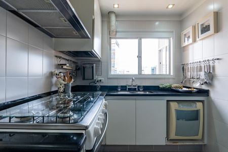 Apartamento à venda com 3 quartos, 132m² em Itaim Bibi, São Paulo