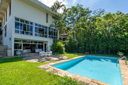 Casa à venda com 4 quartos, 483m² em Jardim Guedala, São Paulo