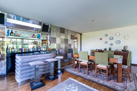 Casa à venda com 4 quartos, 483m² em Jardim Guedala, São Paulo