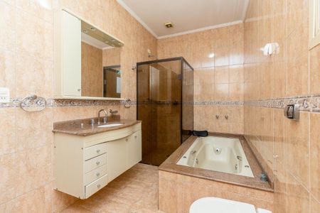 Casa à venda com 4 quartos, 332m² em Moema, São Paulo