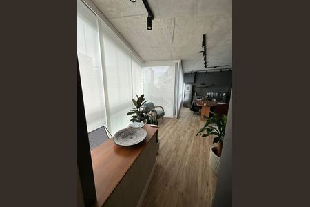 Apartamento à venda com 61m², 1 quarto e 2 vagas