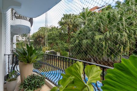 Apartamento à venda com 3 quartos, 145m² em Real Parque, São Paulo