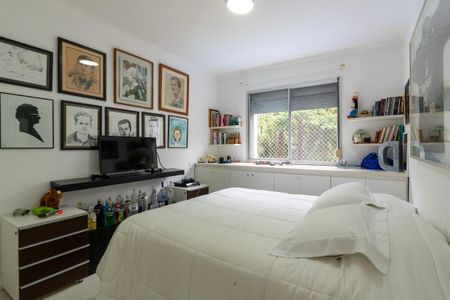 Apartamento à venda com 3 quartos, 145m² em Real Parque, São Paulo