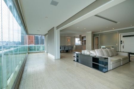 Apartamento à venda com 4 quartos, 234m² em Itaim Bibi, São Paulo