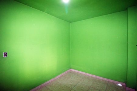 Quarto 1 de apartamento para alugar com 2 quartos, 48m² em Olaria, Rio de Janeiro