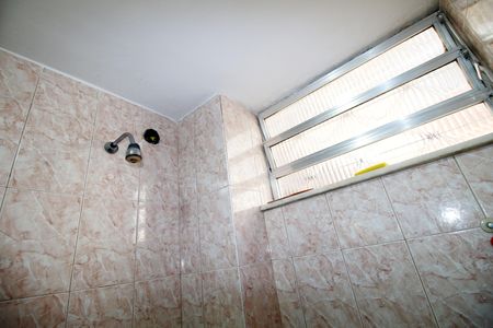 Apartamento para alugar com 48m², 2 quartos e sem vagaBanheiro