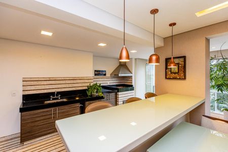 Apartamento à venda com 233m², 4 quartos e 3 vagas