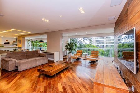Apartamento à venda com 233m², 4 quartos e 3 vagas
