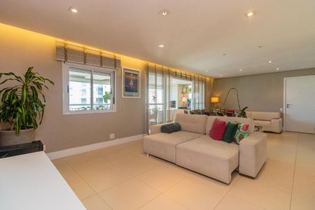 Apartamento à venda com 3 quartos, 136m² em Jurubatuba, São Paulo