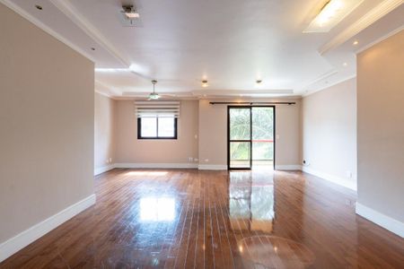 Apartamento à venda com 136m², 3 quartos e 3 vagas