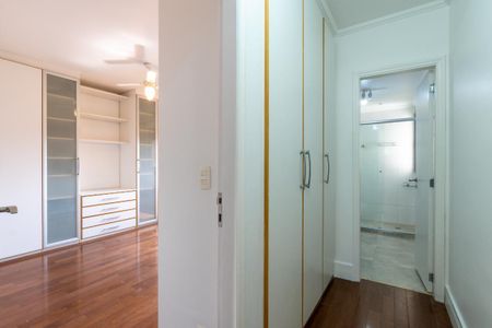 Apartamento à venda com 136m², 3 quartos e 3 vagas