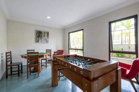 Apartamento à venda com 4 quartos, 136m² em Vila Sonia, São Paulo